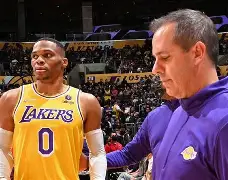 步行者队关键时刻稳定发挥,逆转比赛获胜(步行者队关键时刻稳定发挥,逆转比赛获胜了) 步行者队关键时刻稳定发挥,逆转比赛获胜(步行者队关键时刻稳定发挥,逆转比赛获胜了)