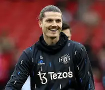 模拟器试玩-曼联新援表现抢眼，赢得主帅青睐的简单介绍